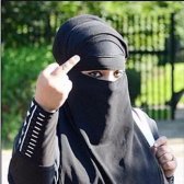 voile-et-doit-dhonneur