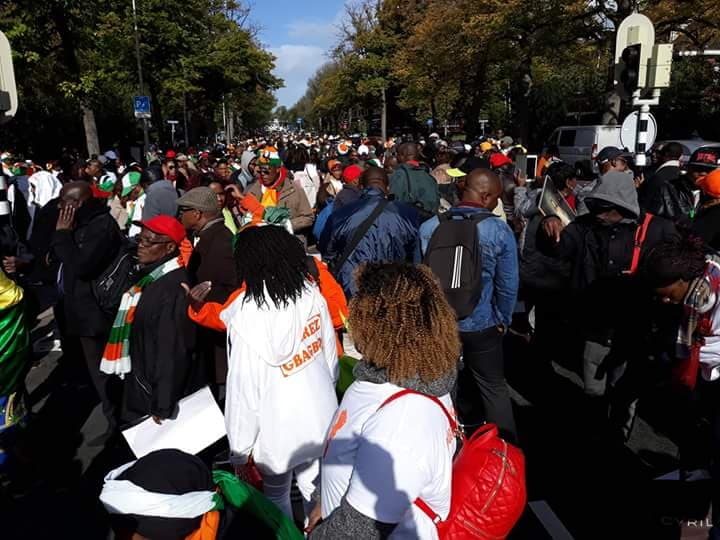 mobilisation à la haye 25jpg