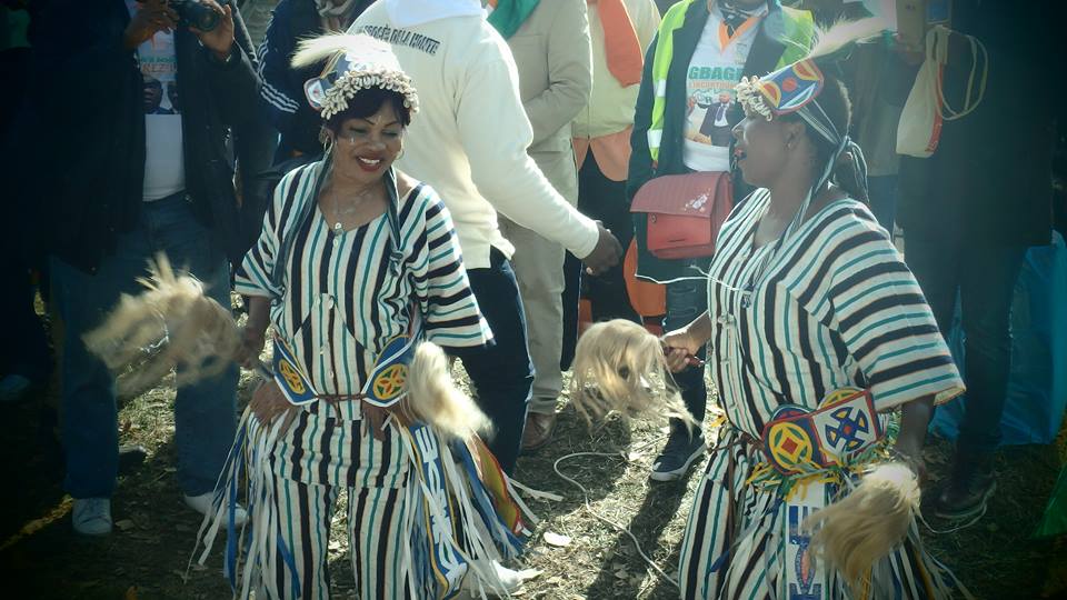 mobilisation à la haye 2jpg