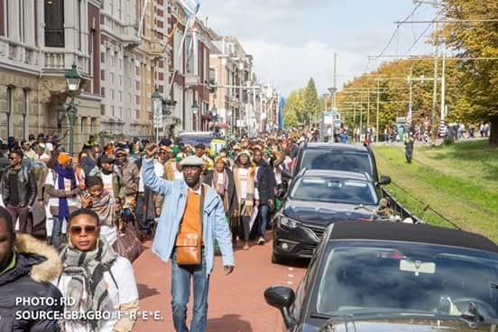 mobilisation à la haye 32jpg